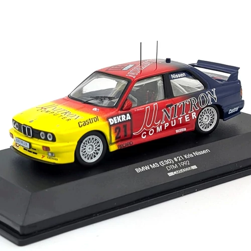 BMW M3 (E30) #21 1:43 DTM 1992 CMR versenyautó modell