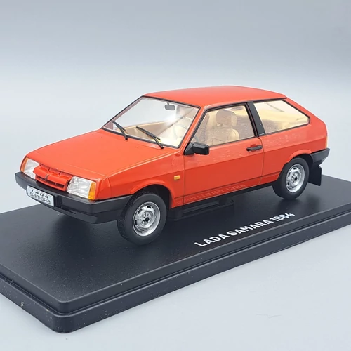 Lada Samara 2108 1-24 retró modellautó