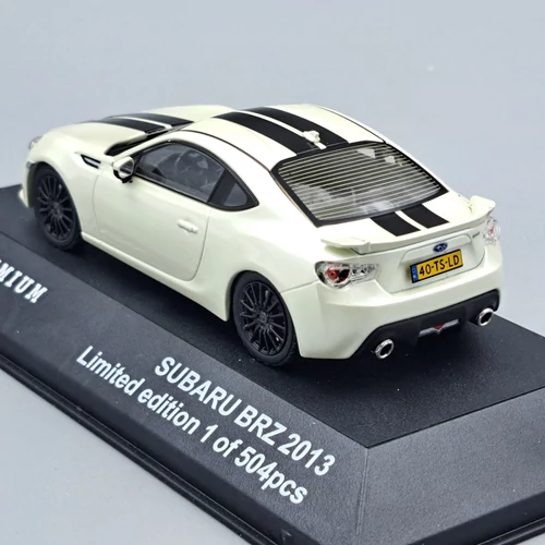 Subaru BRZ 2013 1:43 Triple 9 modellautó