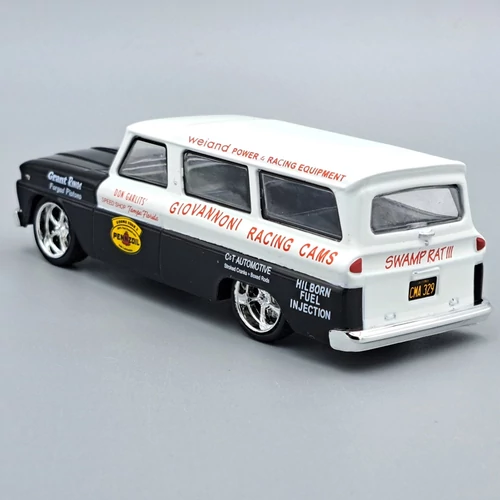 Chevy Suburban 1966 1:43 Greenlight fém autó modell