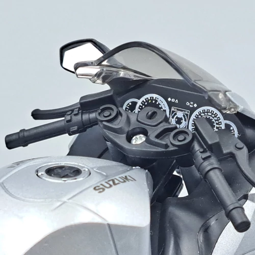 Suzuki Hayabusa 2022 1:12 Maisto motorkerékpár modell