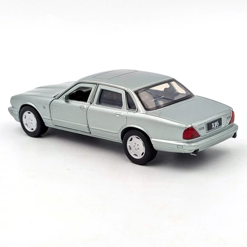 Jaguar XJ6 1:36 Tayumo világos zöld modellautó játékautó