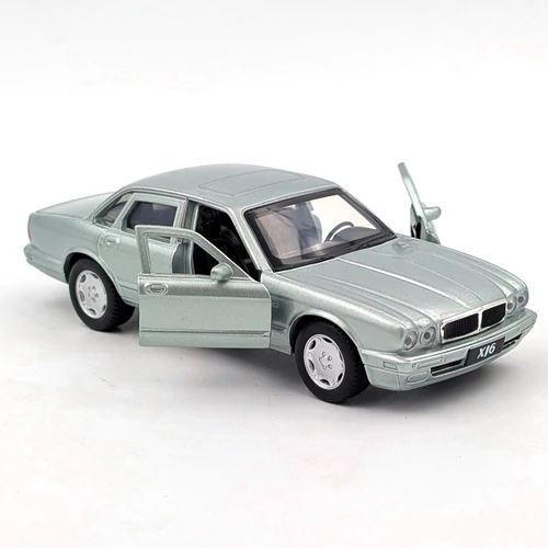 Jaguar XJ6 1:36 Tayumo világos zöld modellautó játékautó