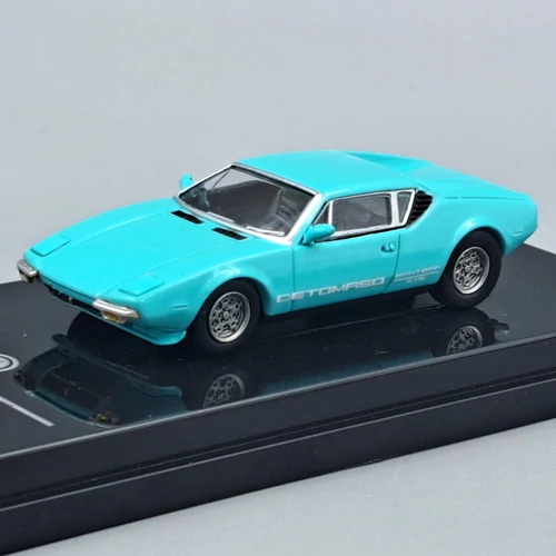 De Tomaso Pantera 1972 1:64 Para64 modellautó