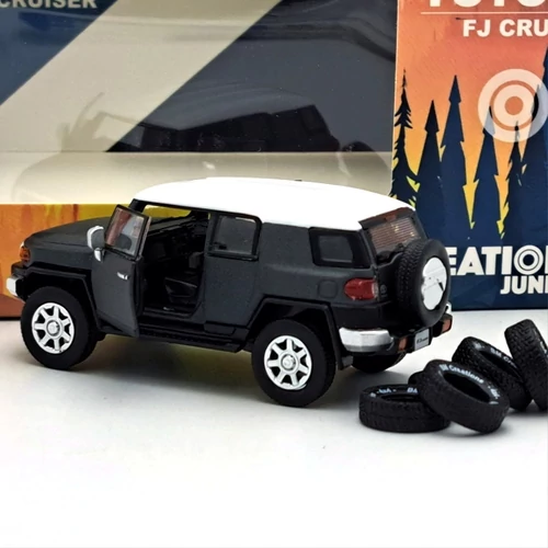 Toyota FJ Cruiser 1:64 (BMC)