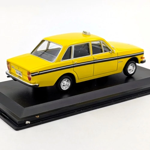 Volvo 144 - Stockholm Taxi 1970 1:43 retró modellautó