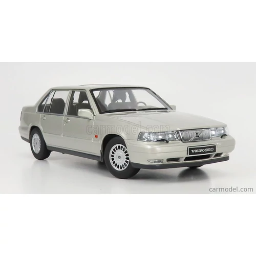 Volvo 960 1996 1:18 Triple9 autó modell