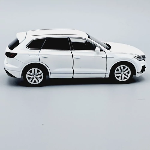 Volkswagen Touareg 1:32 Tayumo autó modell
