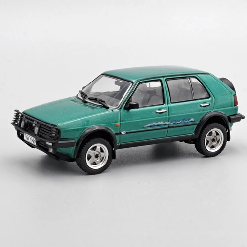 Volkswagen Golf Country 1990 1:43 fém modell autó