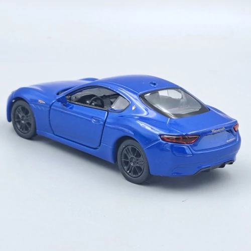 Maserati Granturismo Folgore Welly autómodell játékautó