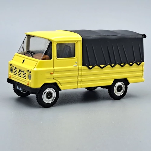Zuk A-11B fém modellautó 1:43 sárga