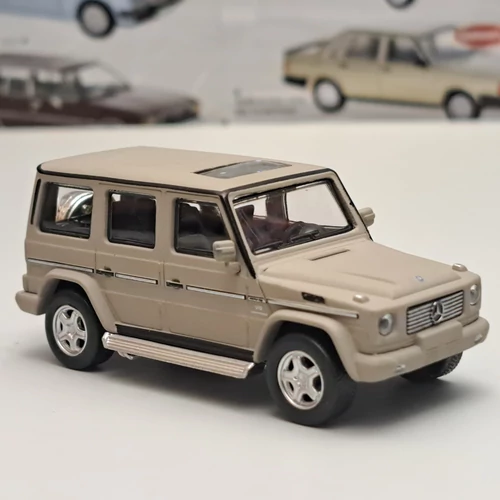 Mercedes-Benz G55 AMG 1:64 KYOSHO