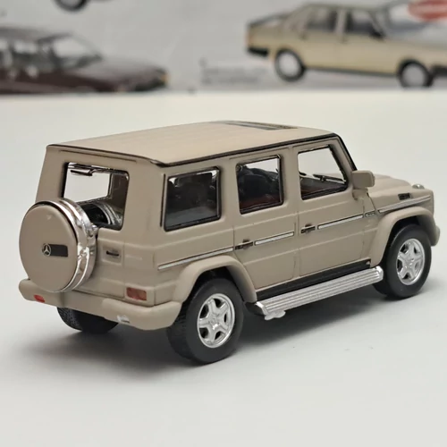 Mercedes-Benz G55 AMG 1:64 KYOSHO