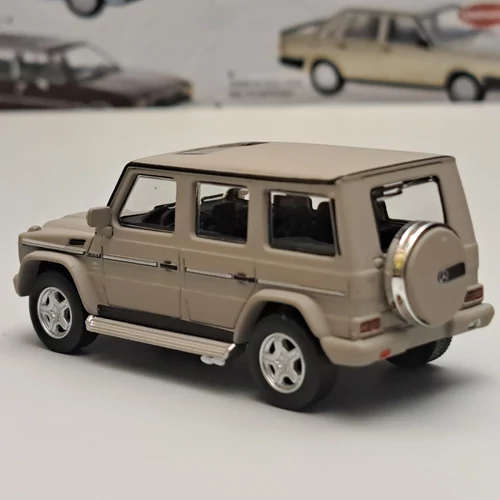 Mercedes-Benz G55 AMG 1:64 KYOSHO