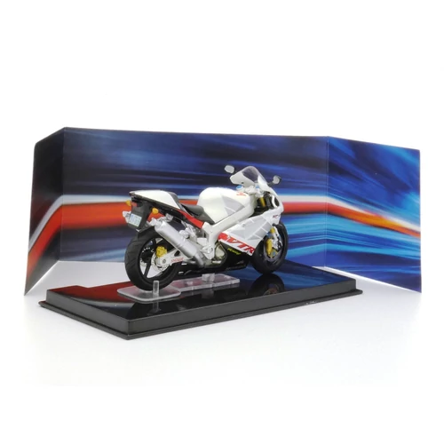  Honda VTR 1000 SP-2 1:24 Motor 5