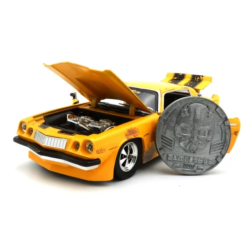 Chevrolet Camaro 1977 "Űrdongó" 1:24