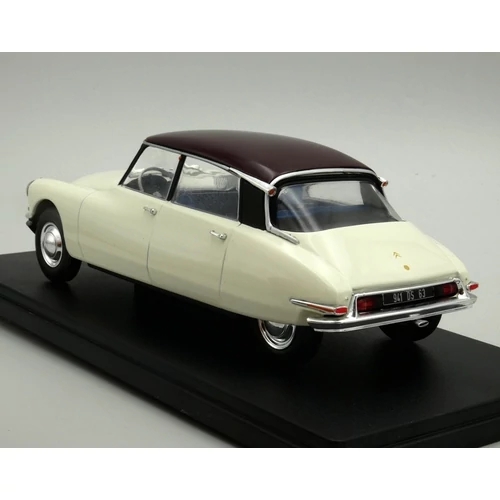 Citroen DS 19 1956 1:24