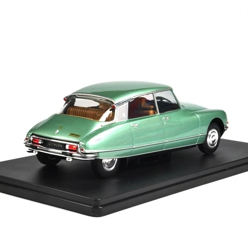 Citroen DS23 Pallas 1973 1:24