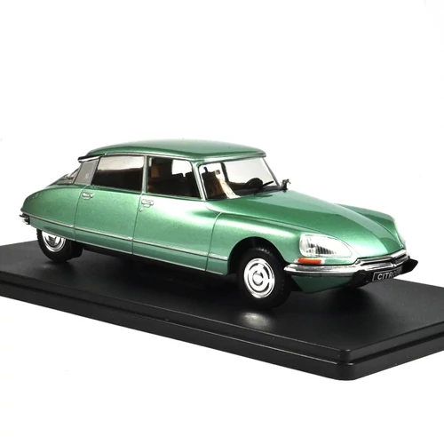 Citroen DS23 Pallas 1973 1:24