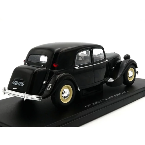 Citroen Traction 15 SIX 1953 1:24