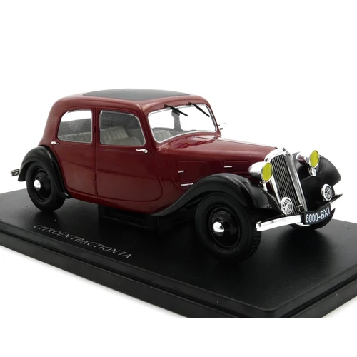 Citroen Traction 7A Avant 1934 1:24