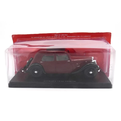 Citroen Traction 7A Avant 1934 1:24