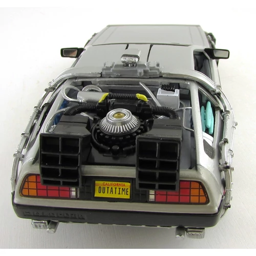  Delorean Time Machine I. 1:24 Modellautó