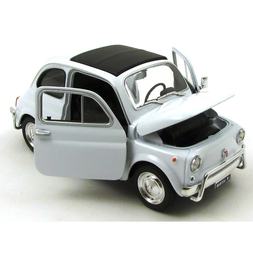 Fiat Nuova 500 1:24 kisautó