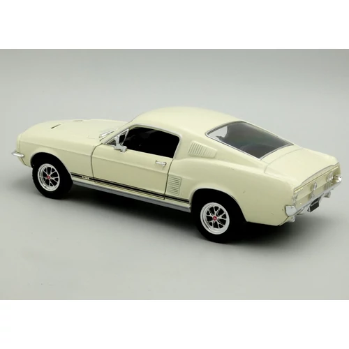 Ford Mustang GT 1967 1:24 Modell Autó
