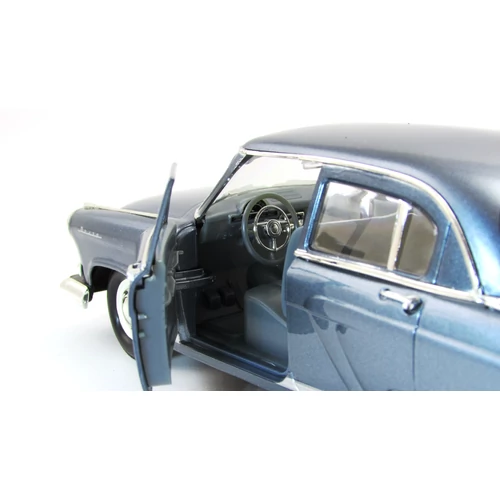GAZ Volga M - 21 1970 1:24 Kisautó