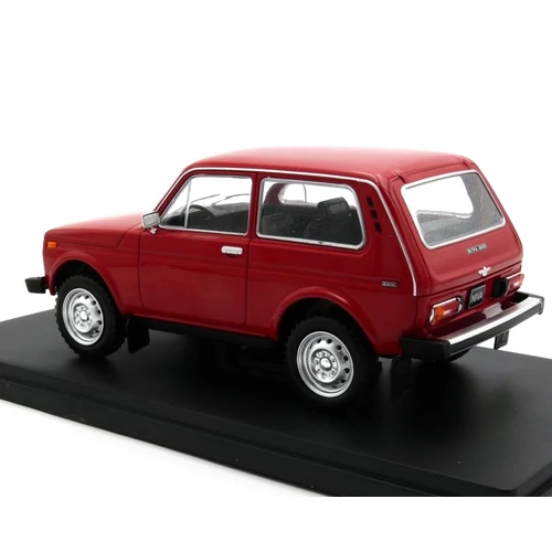 Lada Níva 1:24