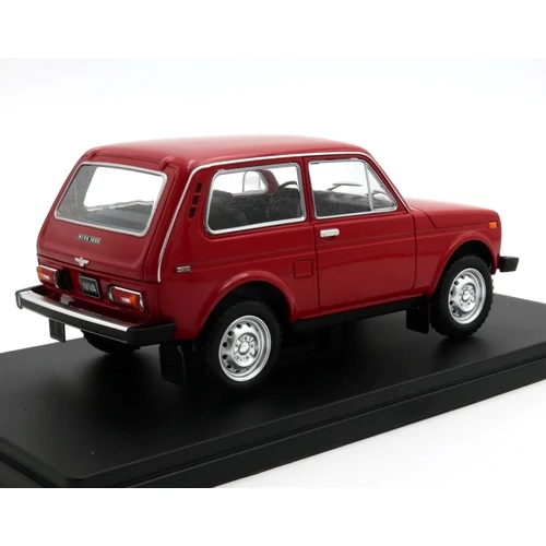 Lada Níva 1:24