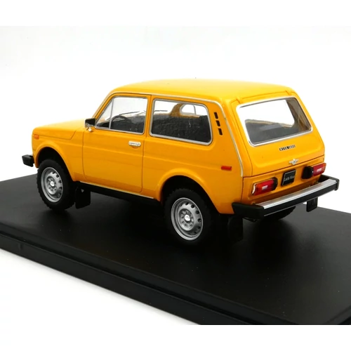 Lada Níva 1:24