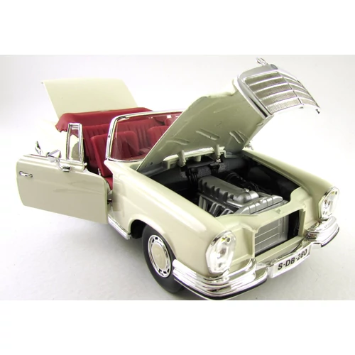 Mercedes-Benz 280SE 1967 1:18 Metálautó