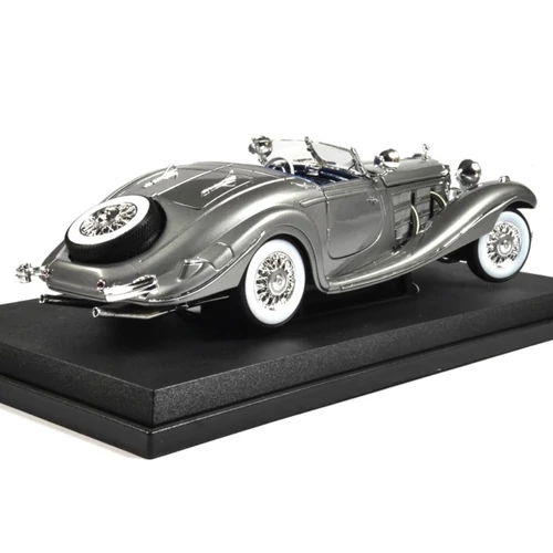 Mercedes-Benz 500K TYP Specialroadster 1936 1:18 Autómodell