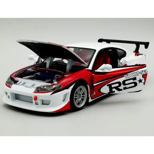 Nissan Silvia (S15) RS-R 1:24 Modell Autó