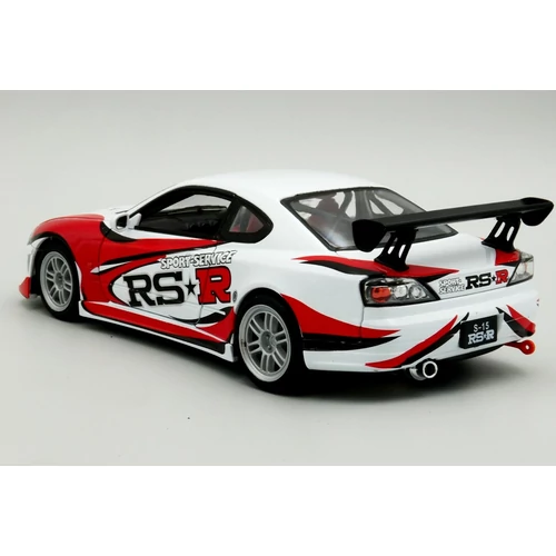 Nissan Silvia (S15) RS-R 1:24 Modell Autó