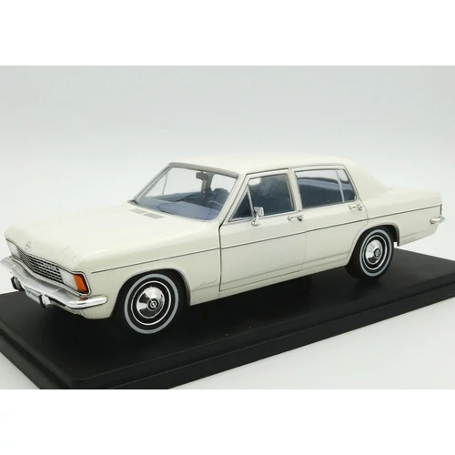 Opel Admiral B 1969 1:24