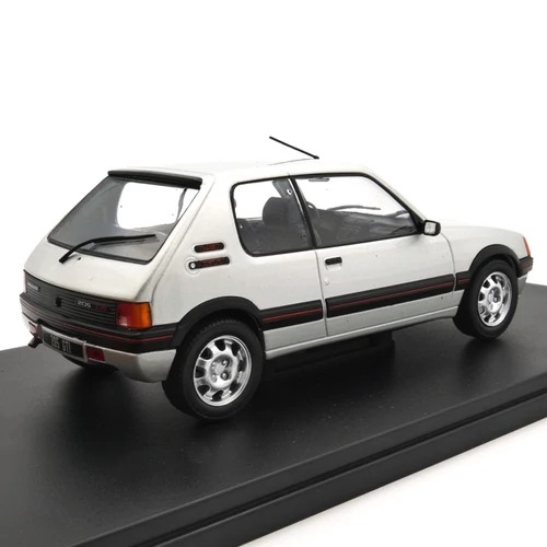 Peugeot 205 1,9 GTI 1:24