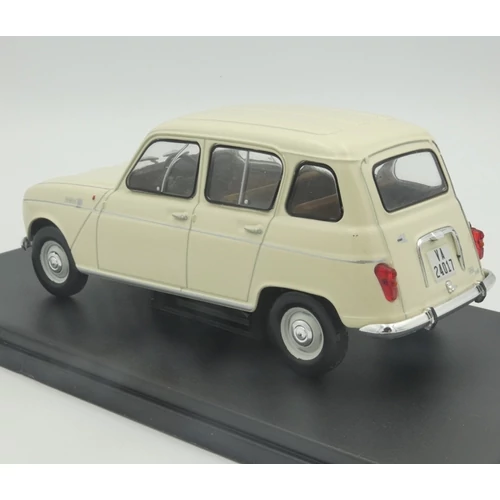 Renault 4L 1:24 (Vaj)