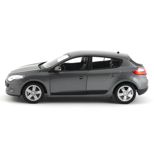 Renault Megane 1:24 Autómodell