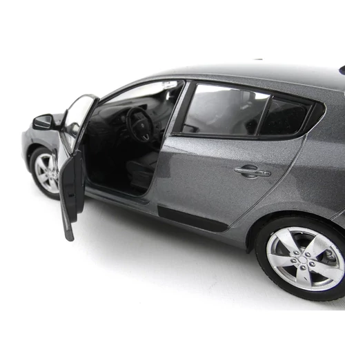 Renault Megane 1:24 Kisautó