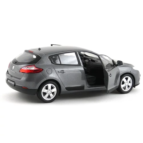 Renault Megane 1:24 Metálautó