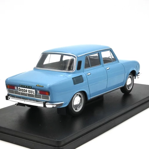 Skoda 100 1:24 