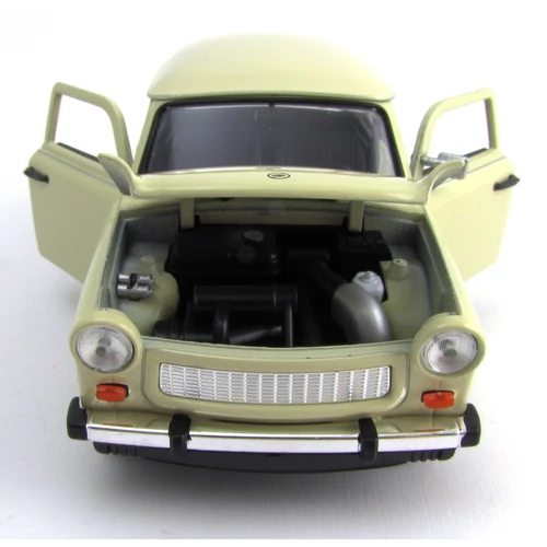 Trabant 601 1:24 Fémautó