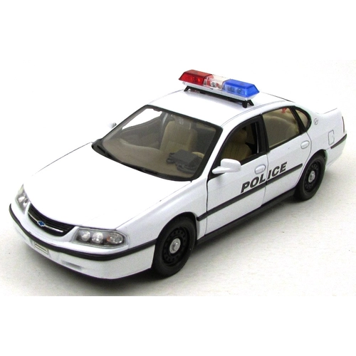 Chevrolet Impala 2001 Police 1:24 fémautó