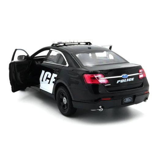 Ford Interceptor Police 1:24 Modell Autó