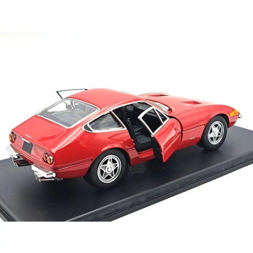 Ferrari 365 GTB/4 1968 1:24