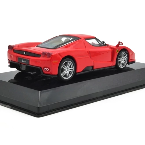Enzo Ferrari 2002 1:43