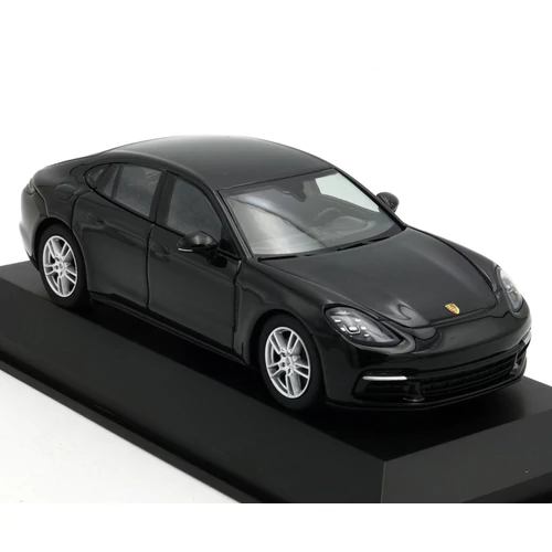 Porsche Panamera 4 2.gen 2017 1:43 Modell Autó